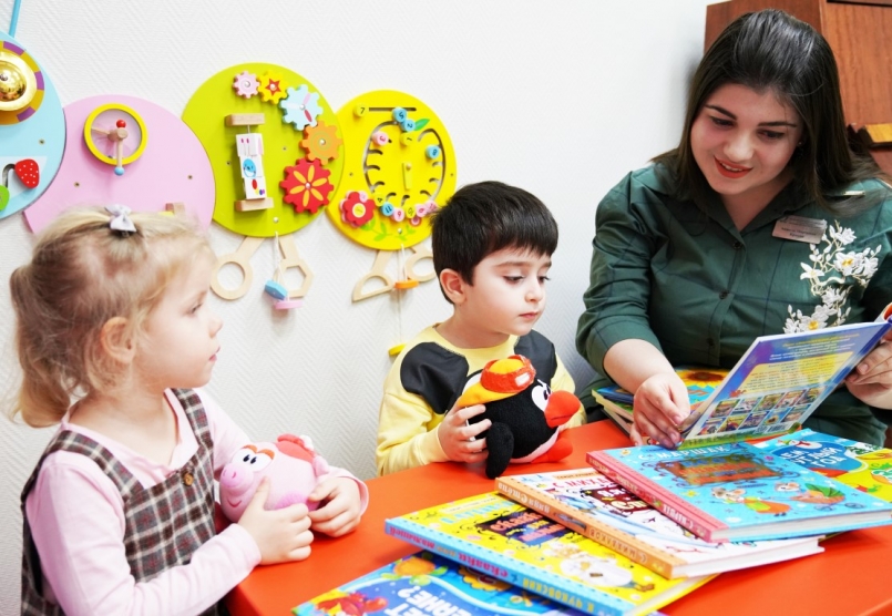 11 февраля необычный праздник - день волшебных сказок на ночь