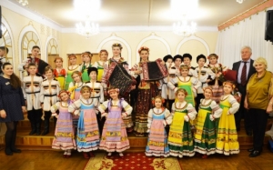 Благодарим за любовь к гармошке!