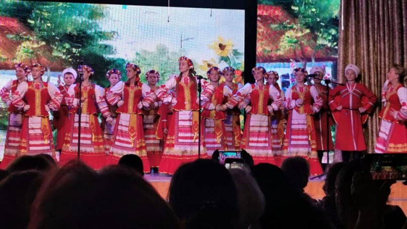Творческая встреча ансамблей Кубанской народной песни &quot;Веснушки&quot; &quot;Забава&quot; &quot;Казачата&quot;