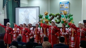 Народный хор МЭЦ - блеск в глазах,задор в голосах!